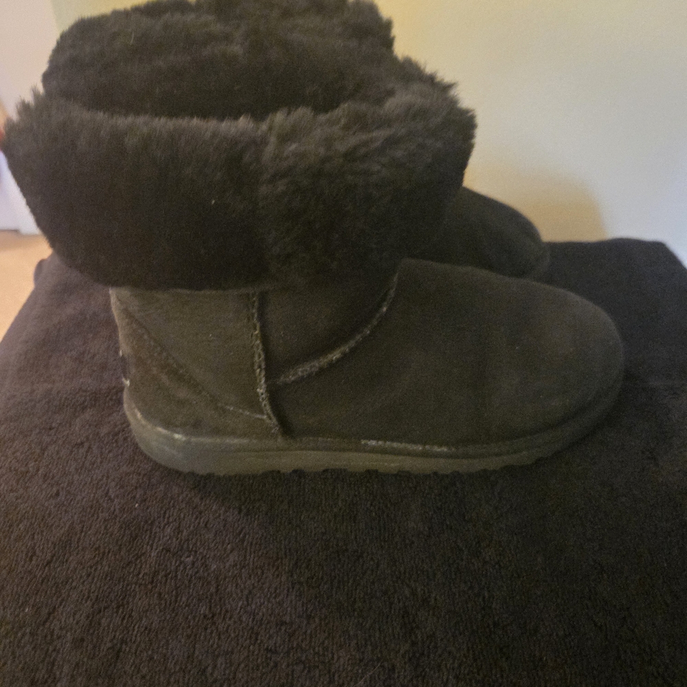 Women's Black Ankle Boots with Fur Lining - Picture 5 of 6
